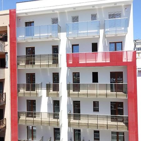 Central Modern Apartment Bari Bagian luar foto